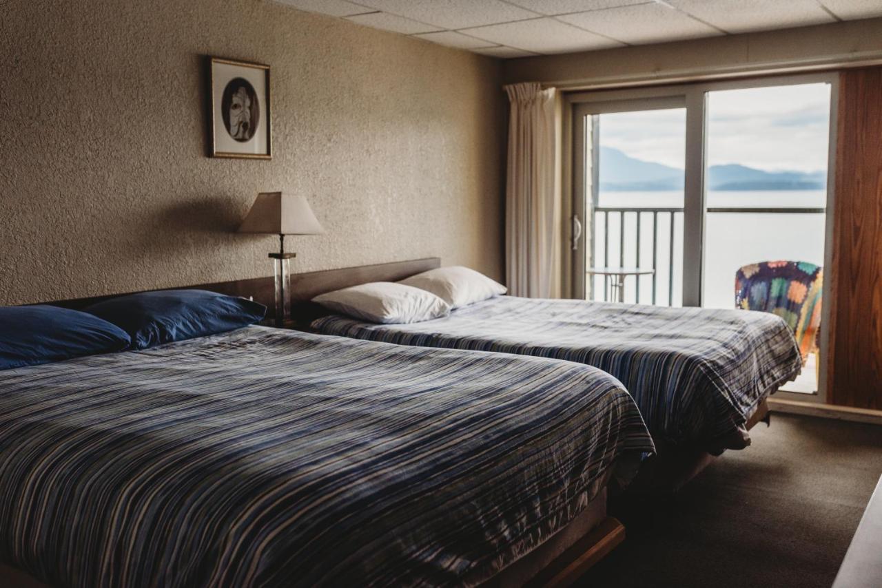 The Oceanfront Hotel Sointula Exteriér fotografie
