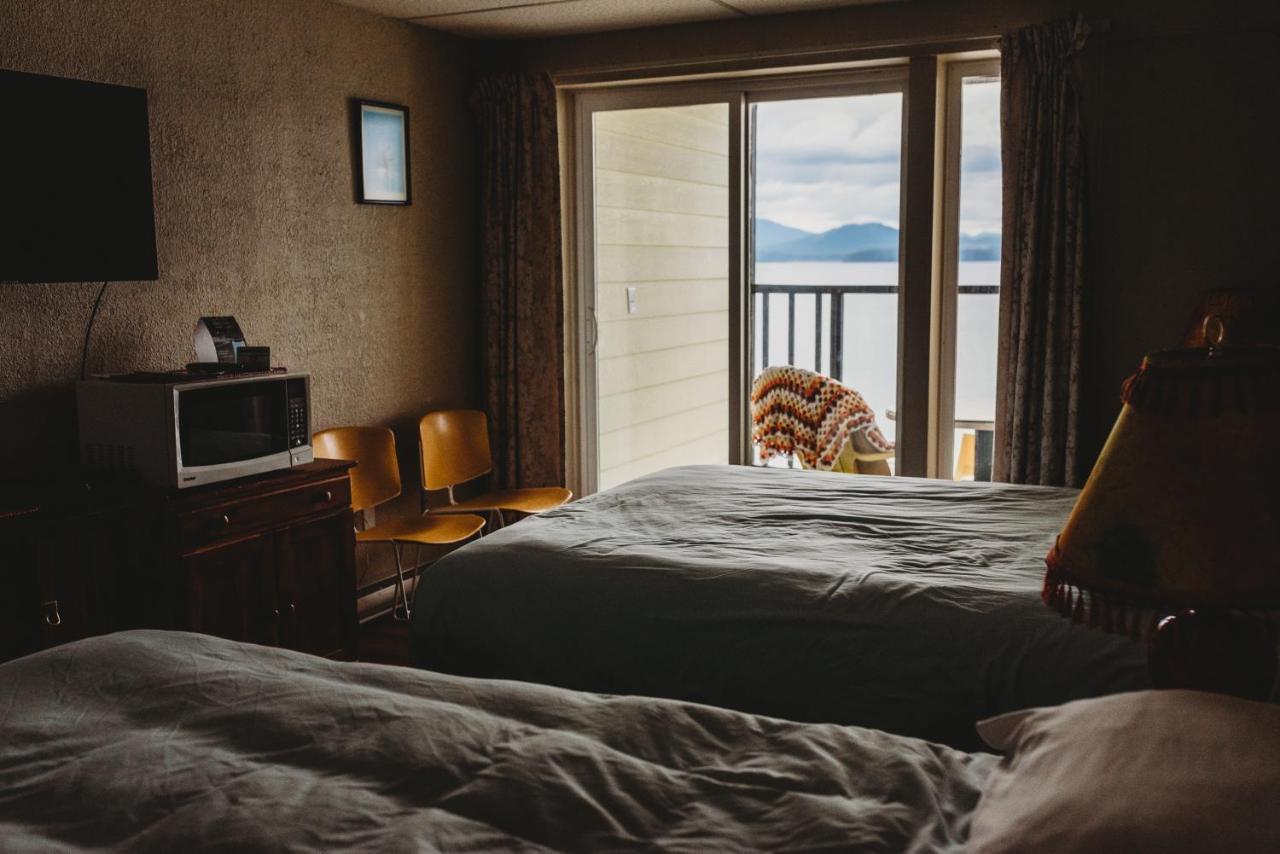 The Oceanfront Hotel Sointula Exteriér fotografie